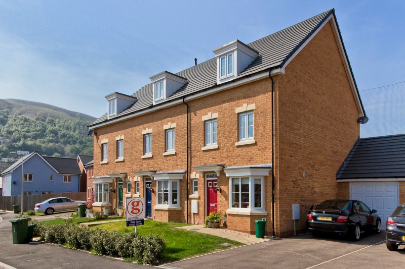 Home Property and Financial Estate Agent Taffs Well